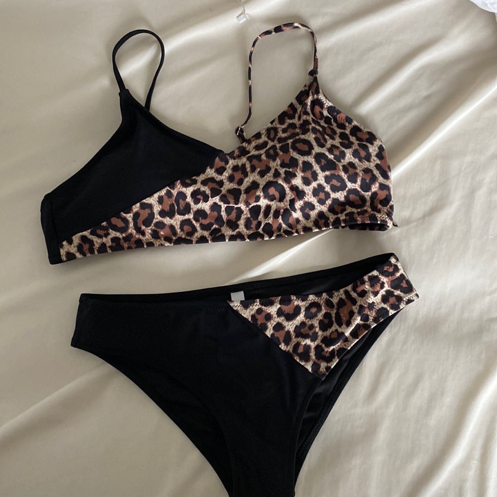 Womens swim suit